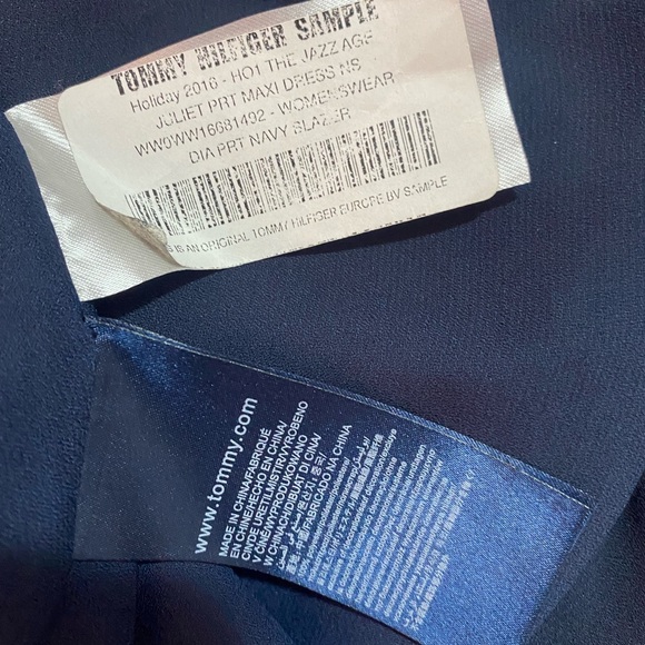 Tommy Hilfiger SAMPLE maxi dress size 6, worn once before, great condition - Picture 8 of 8